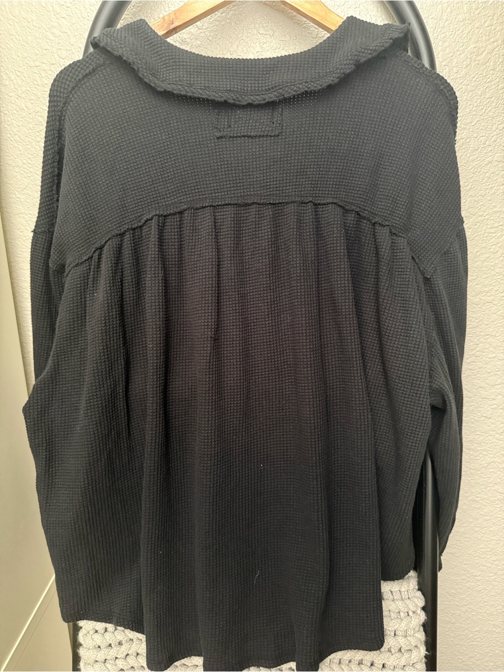We the free queen of hearts, thermal top - Picture 10 of 12
